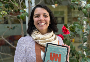 Alumni Gabriela Pacheco presentó su nuevo libro: "Un Cuerpo"