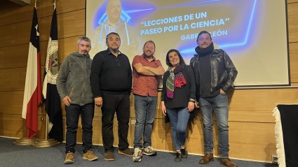 Un Viaje por la Ciencia con Gabriel León