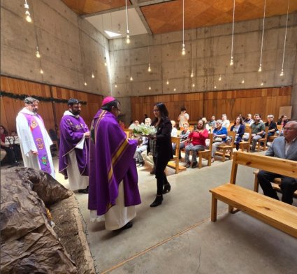 Gran Canciller encabeza eucaristía del décimo aniversario de la Capilla San Alberto Magno