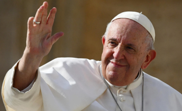 Facultad Eclesiástica de Teología lamenta el fallecimiento del Papa Francisco