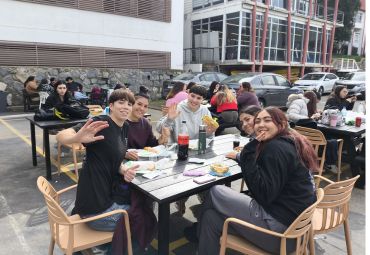 Campus Sausalito cuenta con nueva terraza para favorecer el encuentro