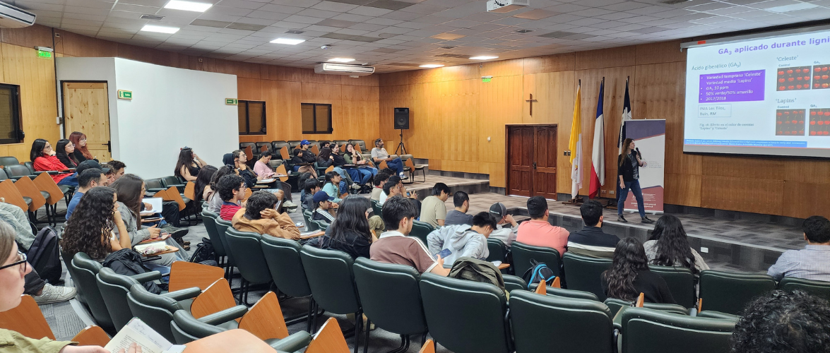 Tres jornadas, cuatro miradas y un mismo propósito: abrir nuevos caminos para el uso de reguladores de crecimiento en especies frutales.