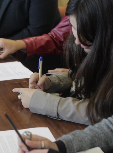 Escuela de Periodismo PUCV fue sede de jornada interuniversitaria sobre violencia de género digital