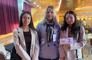 Estudiantes PUCV participan en Congreso Educativo Nacional organizado por el MINEDUC