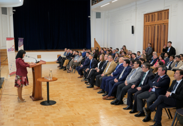 María Teresa Blanco Lobos asume la Vicerrectoría Académica de la PUCV